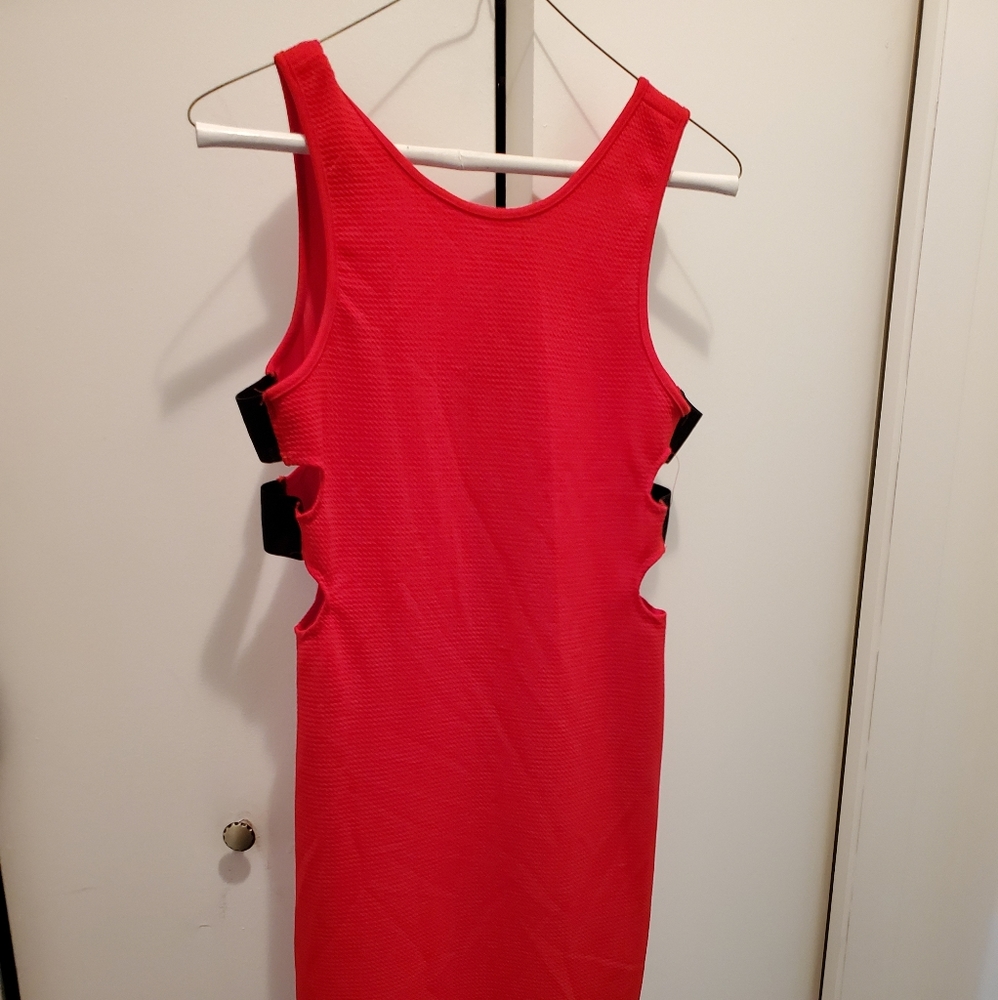 Sides cut out dress never worn